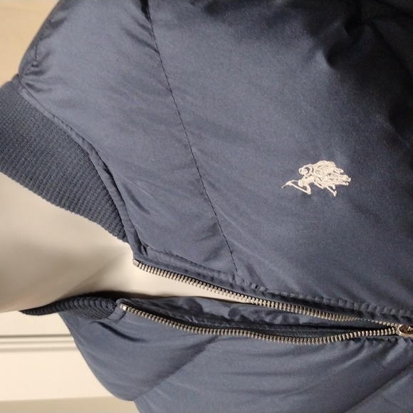U. S. Polo Assn navy blue puffer jacket. NWT. Medium - Picture 4 of 9